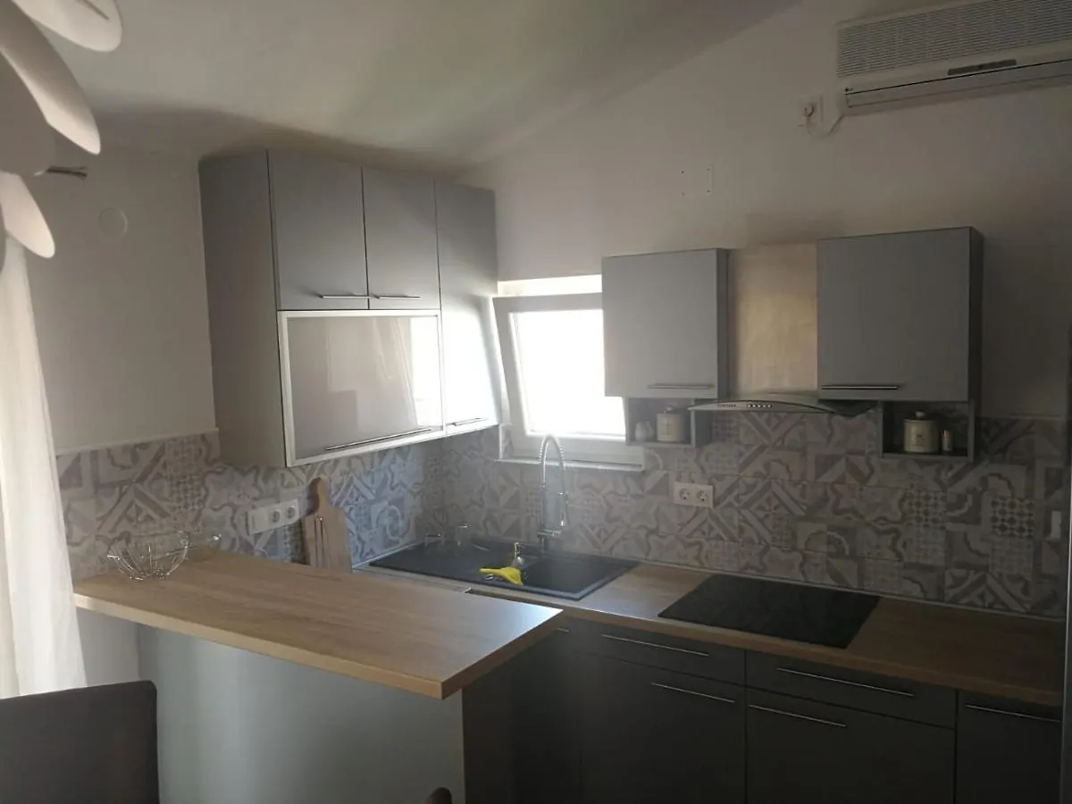 Apartment Apartmani Nea Biograd Na Moru Croatia