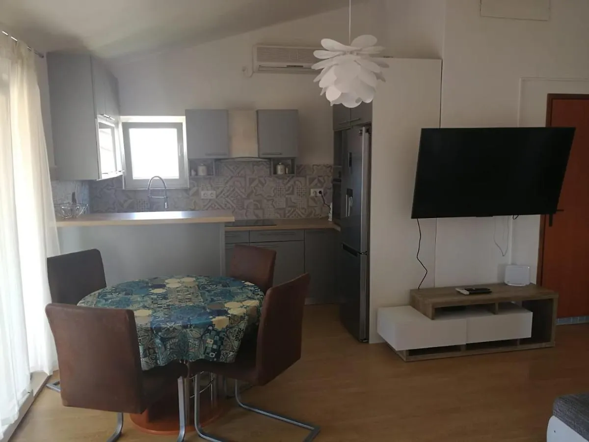 Apartmani Nea Biograd Na Moru Croatia