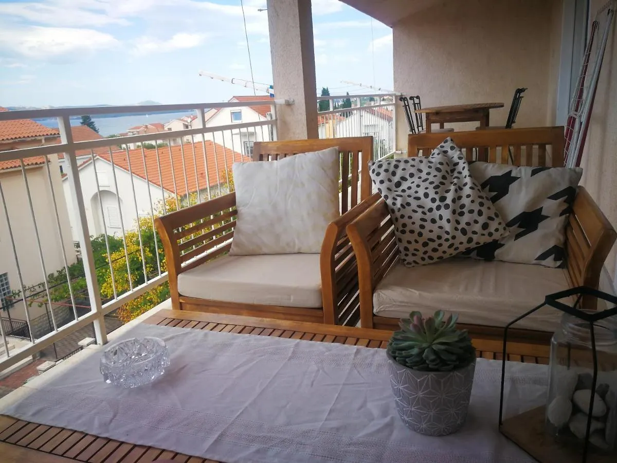 Apartment Apartmani Nea Biograd Na Moru